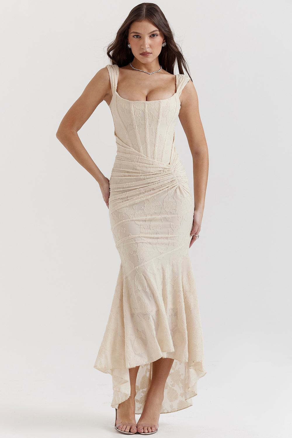 Ropa de encaje elegante para ocasiones especiales