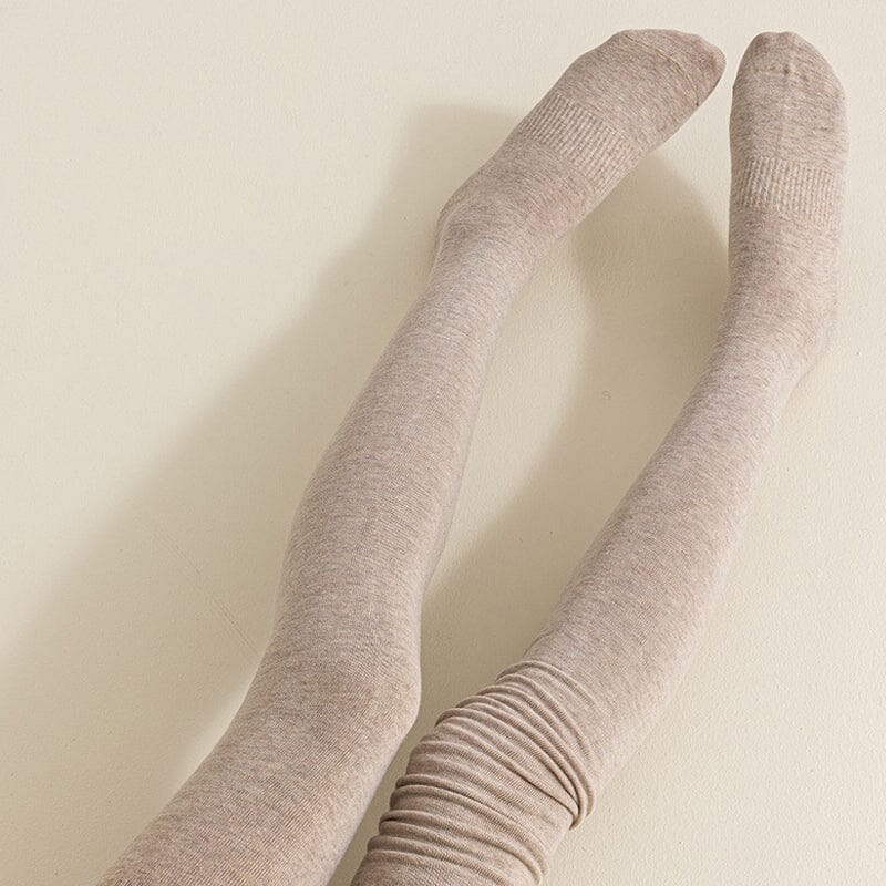 Low Thick and Comfortable: Warmth and Elegance in Winter
