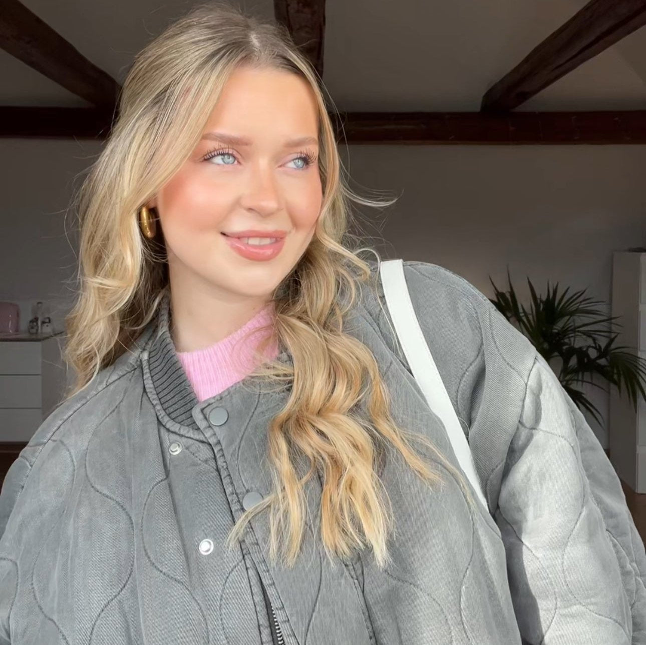 Bunda bomber Lucy – Spojte styl a pohodlí do každodenního života